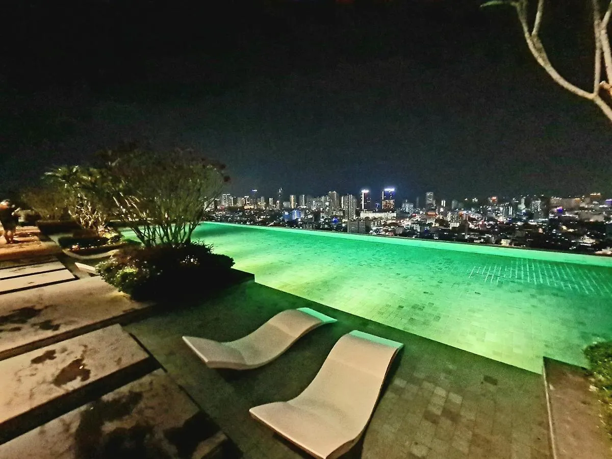 Beacon Executive Suites George Town Apartmán