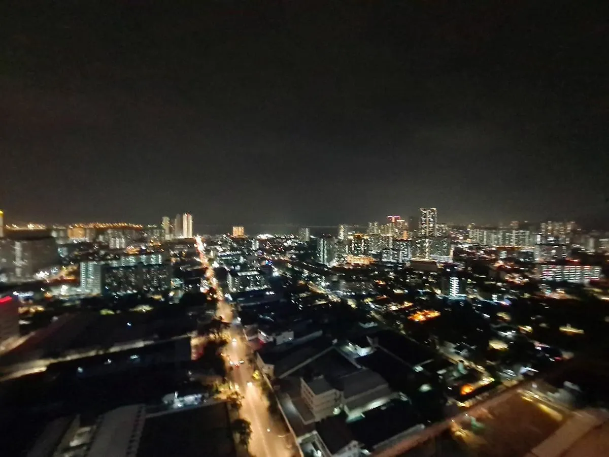 Apartment Beacon Executive Suites George Town